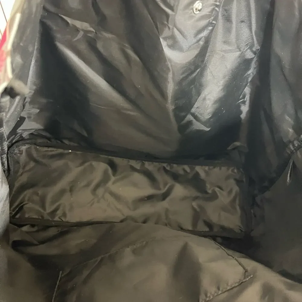 Modern Chic - Marvelous Makeup Tote